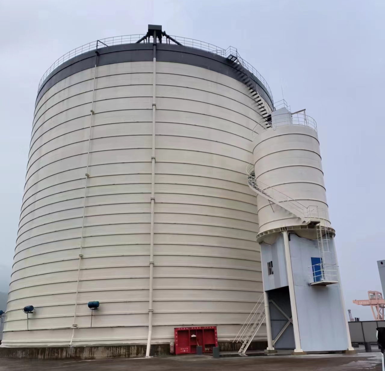 夷陵10万吨水泥钢板库